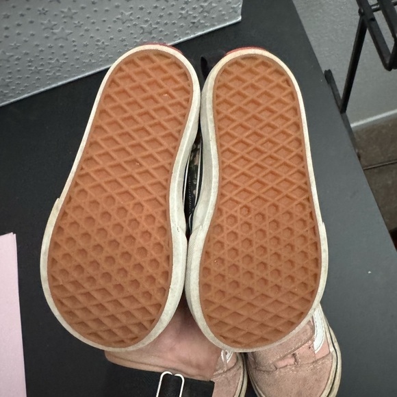 Vans bundle - Picture 2 of 2